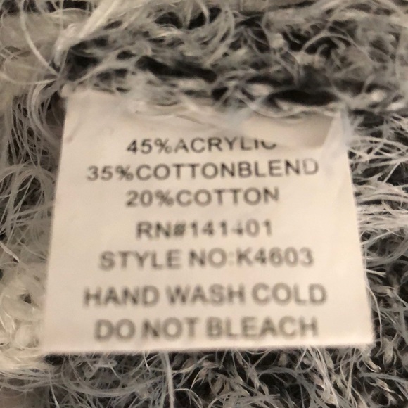 Black & White Lady Finger Fuzzy Sweater - Picture 5 of 5